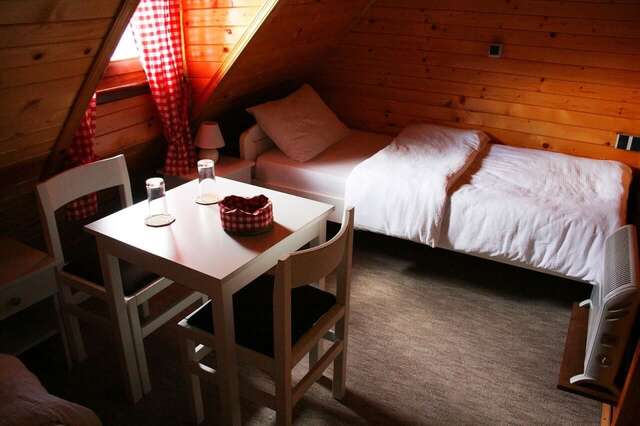 Отель Camp Hotel Lake Views Плав-12