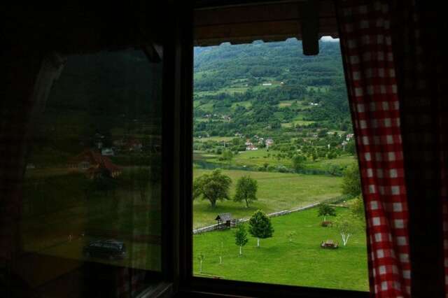 Отель Camp Hotel Lake Views Плав-39